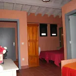 San Miguel Del Valle Amblés Hotel